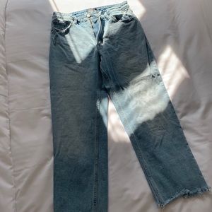 Abercrombie Zoe Natural Rise Ankle Straight Jeans